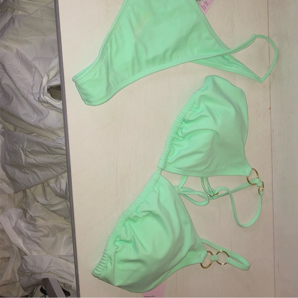 Wild fable bikini top bright green Xl tags on